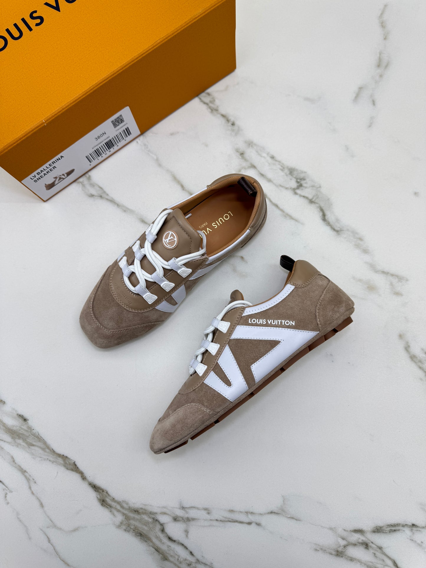 LV Sneakerina 卡其色
