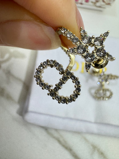DIOR Claire D Lune 耳環