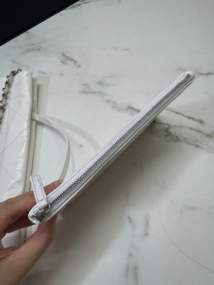 CHANEL 22 Bag Medium 白銀