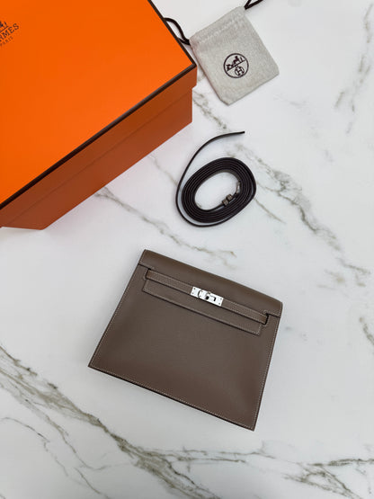 HERMES Kelly Danse 大象灰銀扣 Etoupe PHW