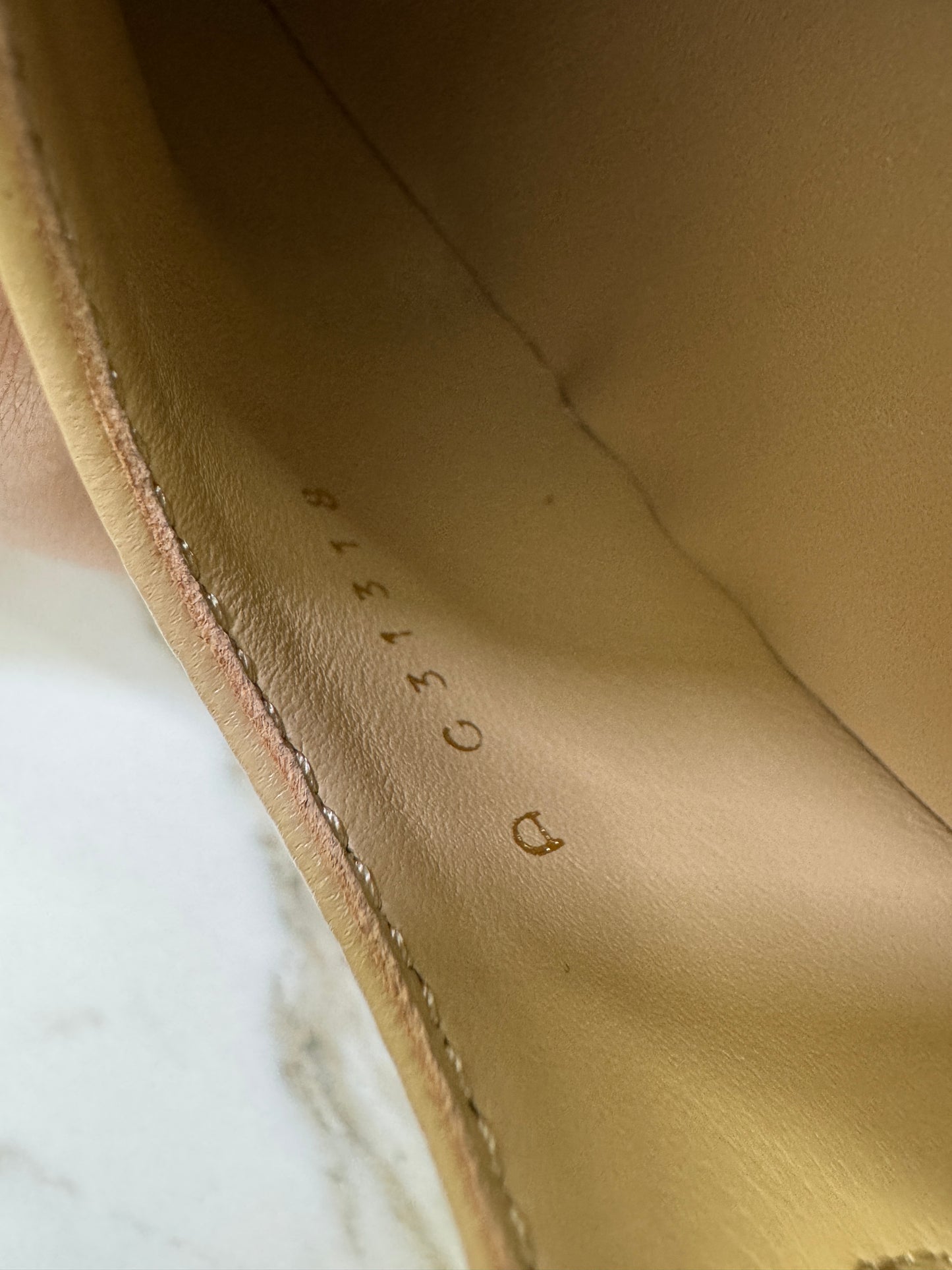 CHANEL Slingback 6.5cm 杏拼黑