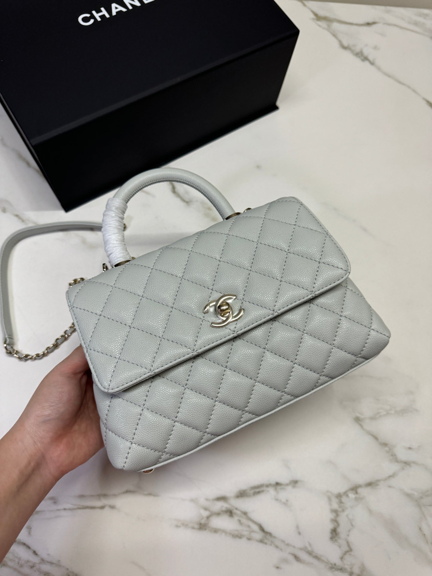 CHANEL Cocohandle 冰川藍 24P Small