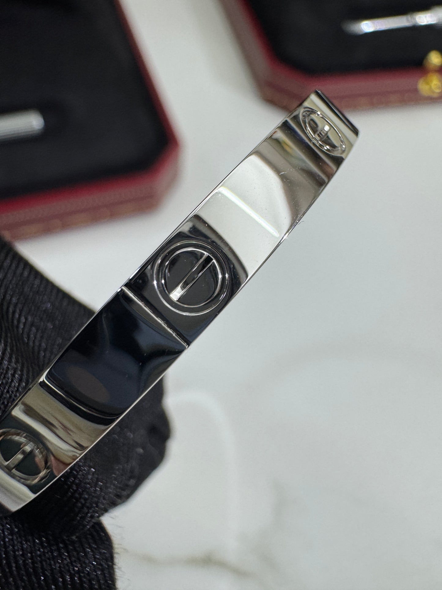 CARTIER Love Bracelet Medium