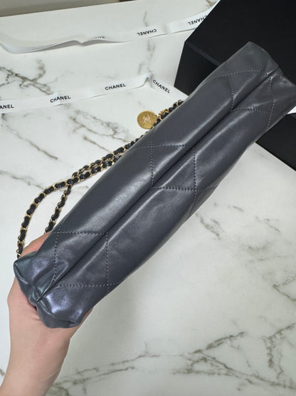 CHANEL 22Bag 小號 深灰色