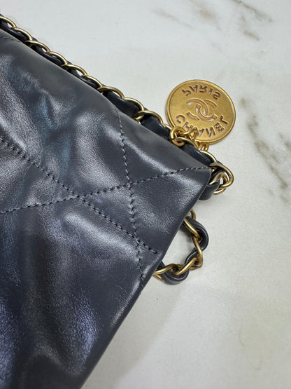 CHANEL 22Bag 小號 深灰色