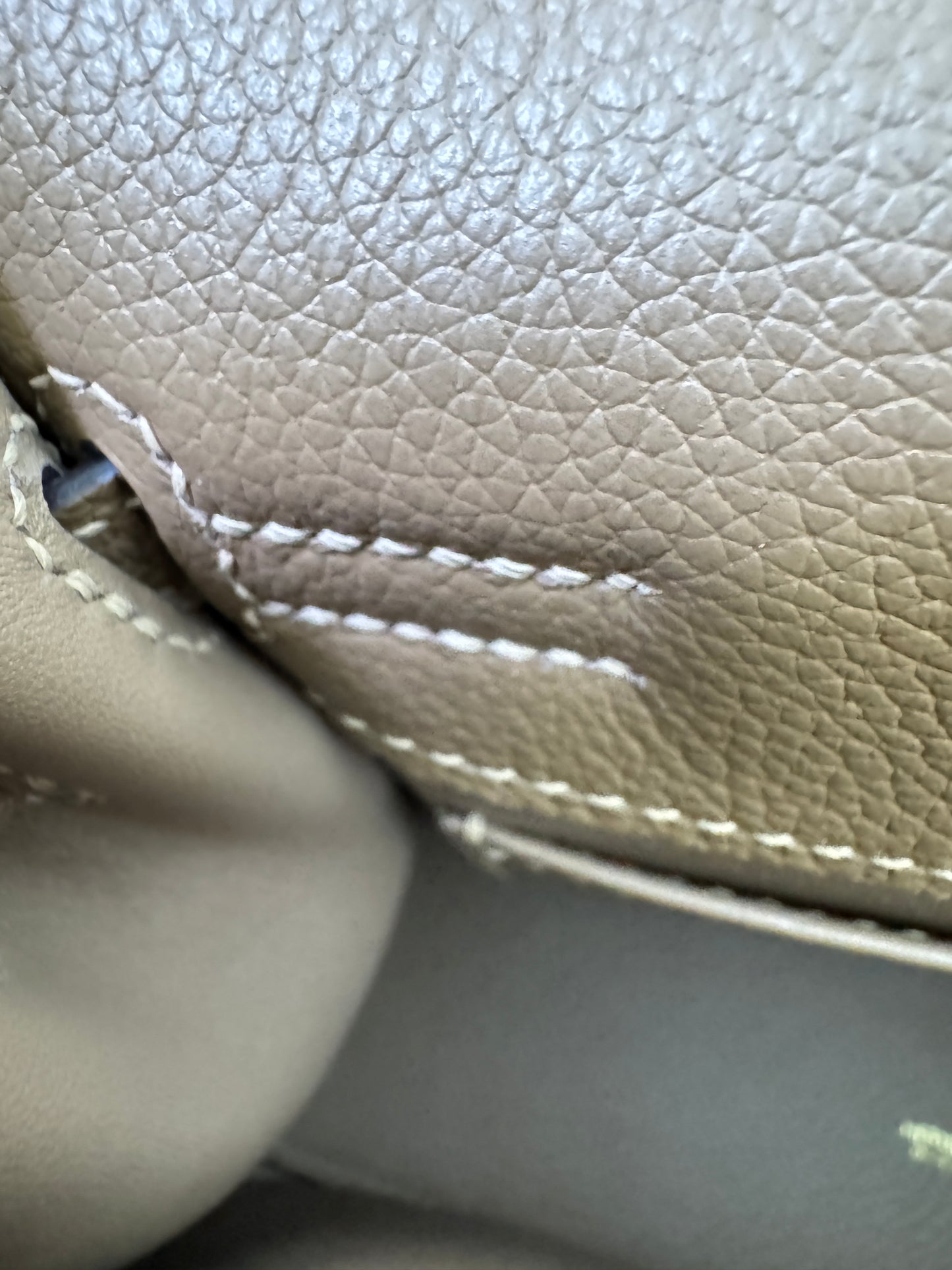 HERMES Kelly Danse 馬爾法米金扣 Evercolor 8Q GHW