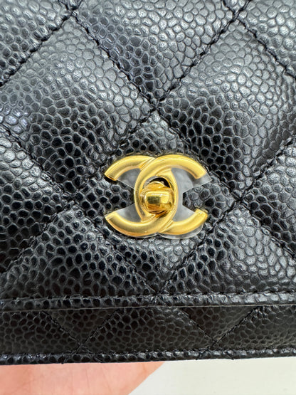 CHANEL Wallet On Chain 黑金牛 新版旋轉扣woc