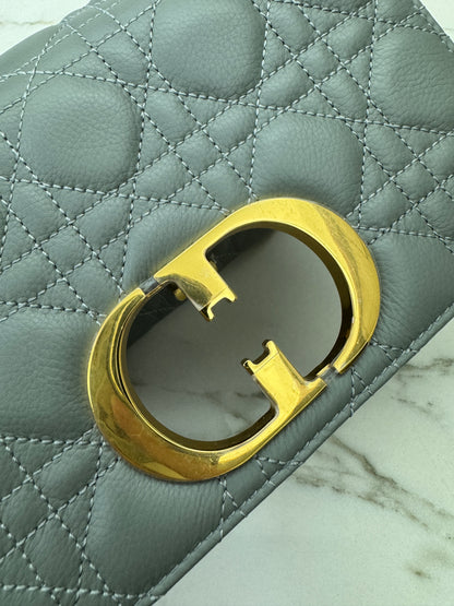 DIOR Caro Small 石灰色