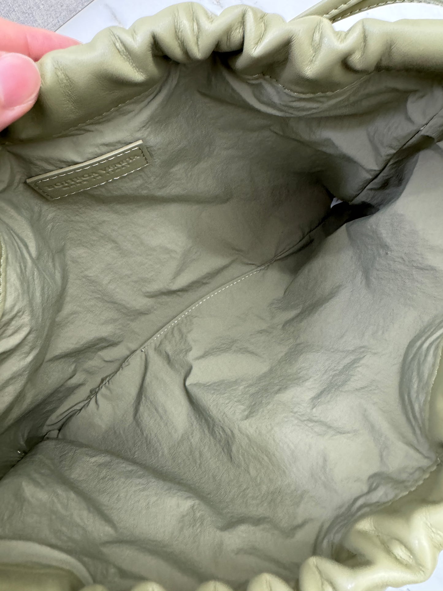 BV Dust Bag Medium 洞石綠 Travertine