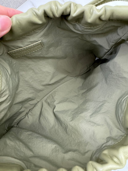 BV Dust Bag Medium 洞石綠 Travertine