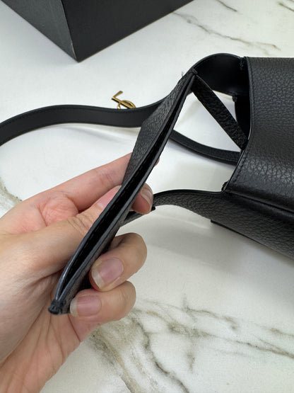 YSL LE 5 A 7 Hobo Baby