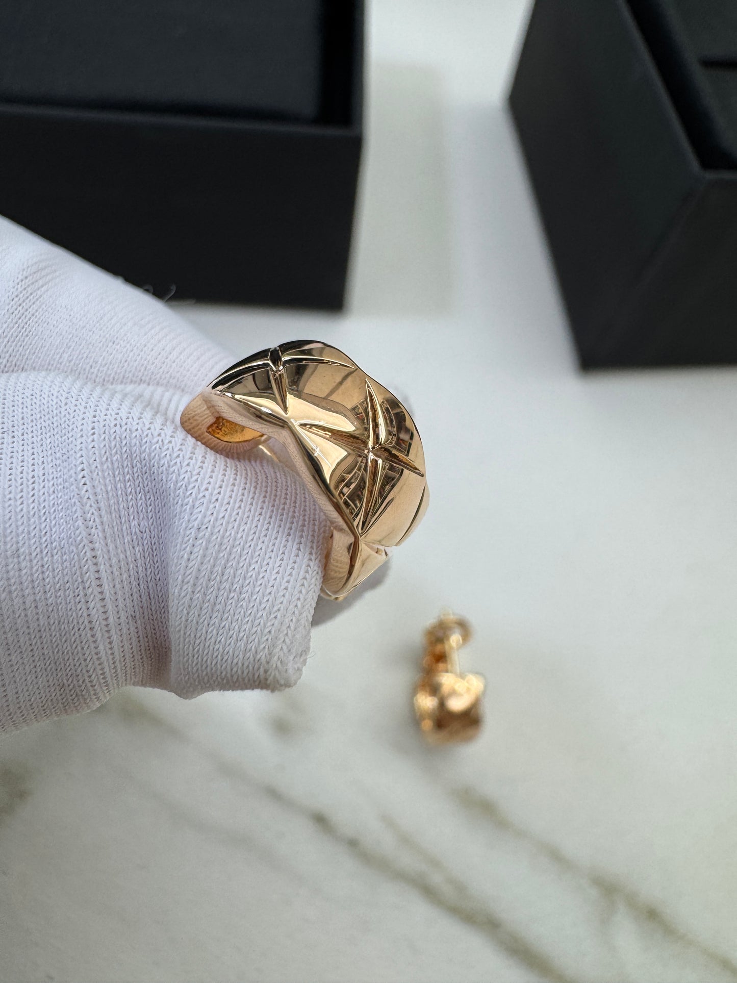 CHANEL Coco Crush 玫瑰金耳環