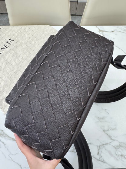 BV Intrecciato Backpack Grained Calfskin Fondant