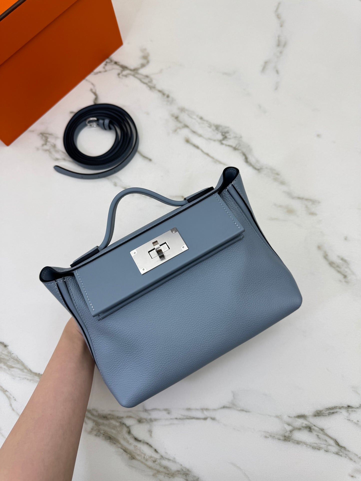 HERMES Mini 2424 亞麻藍銀扣 Evercolor Blue Lin PHW