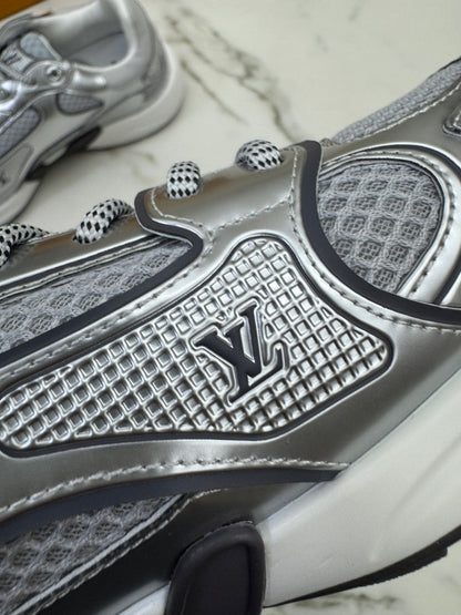 LV Olympia Sneaker 銀色運動鞋