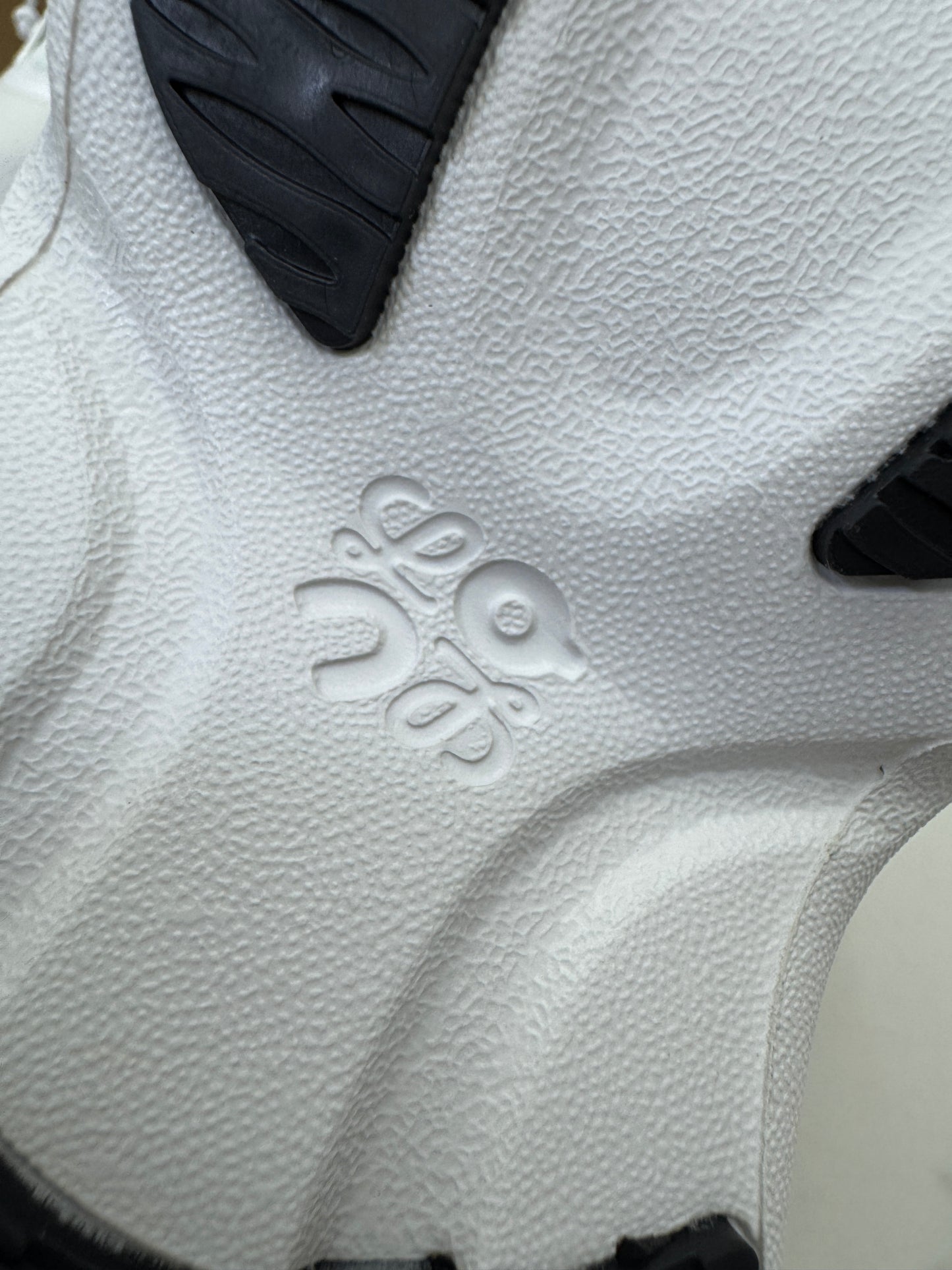 LOEWE X ON 8.0 Sneaker 白色