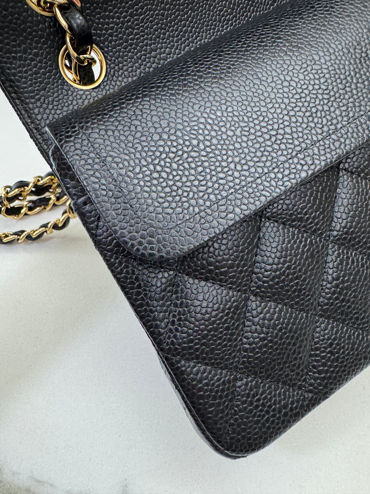 CHANEL CF23 黑金牛 CF Small