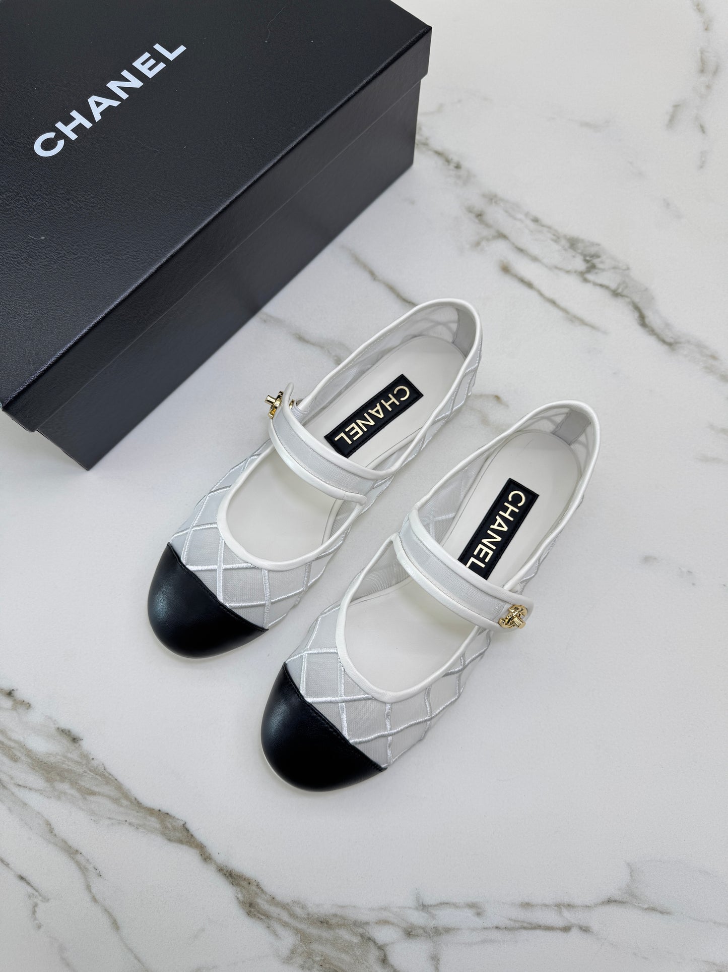 CHANEL 25M Coco Beach 白色網紗 Mary Jane
