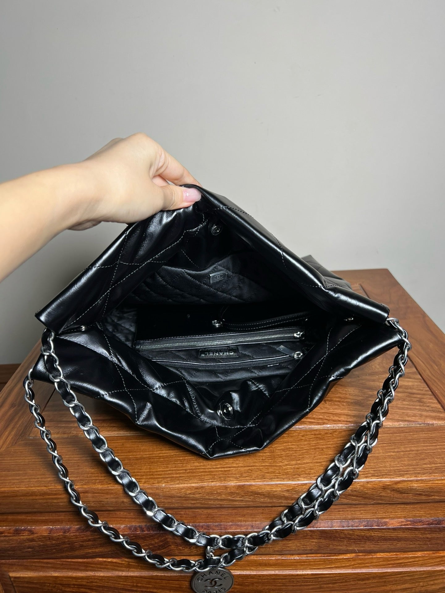 CHANEL 22bag 小號 黑銀