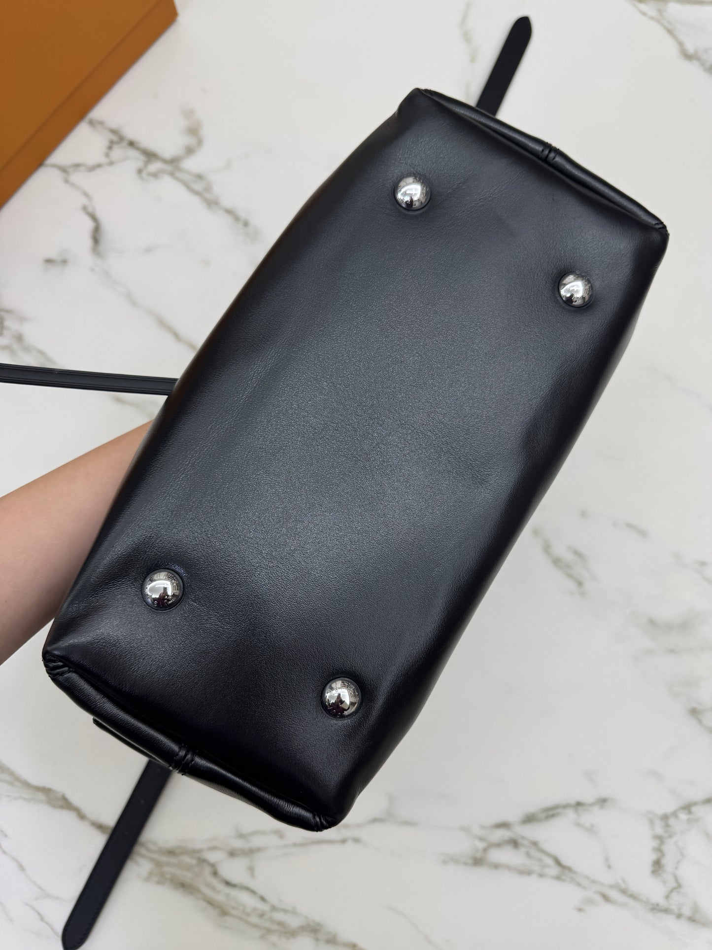 LV Carryall Cargo Vibe PM Black