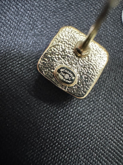 CHANEL 24C 小方塊耳環