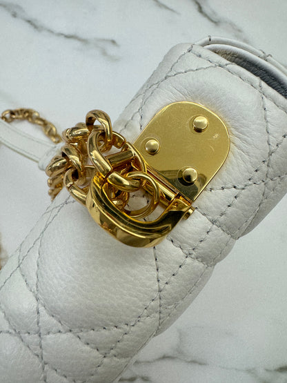DIOR Caro Small 白色