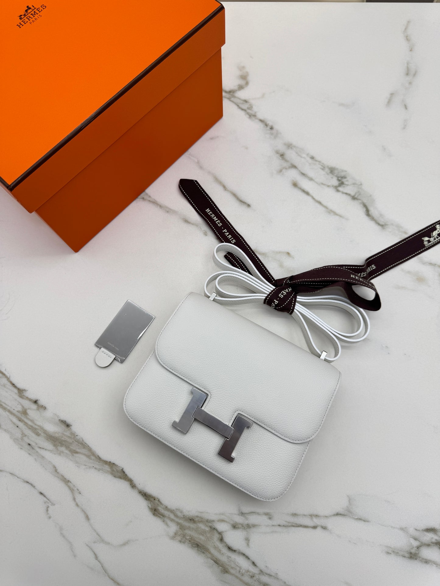 HERMES Mini Constance 新白色 銀扣 Evercolor 0U New White PHW