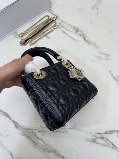 DIOR Mini Lady Dior 黑色羊皮