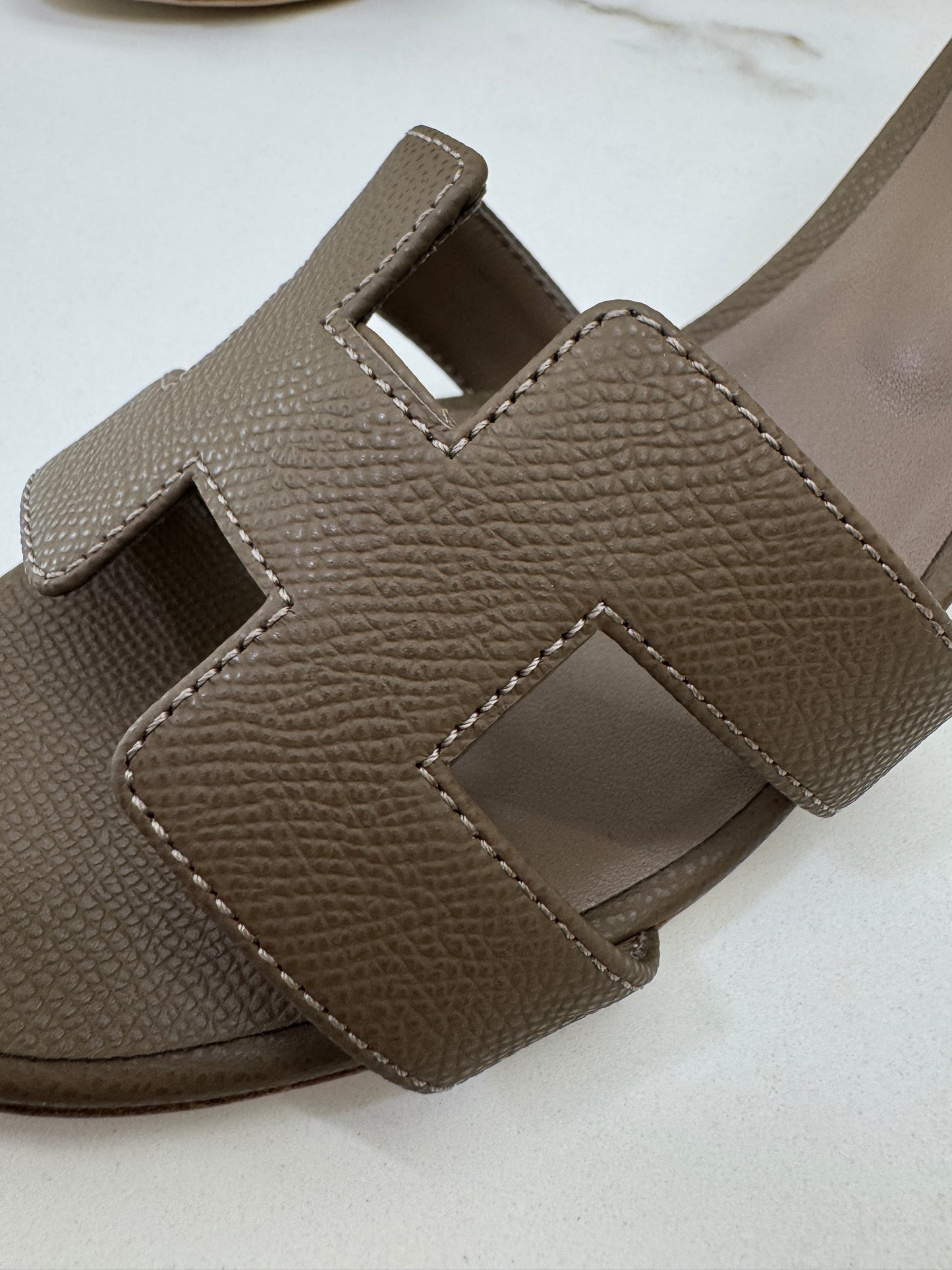 HERMES Oasis 大象灰 Etoupe