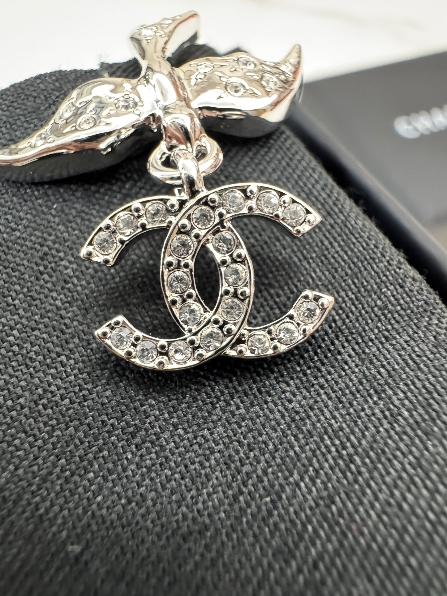 CHANEL 25S燕子耳環