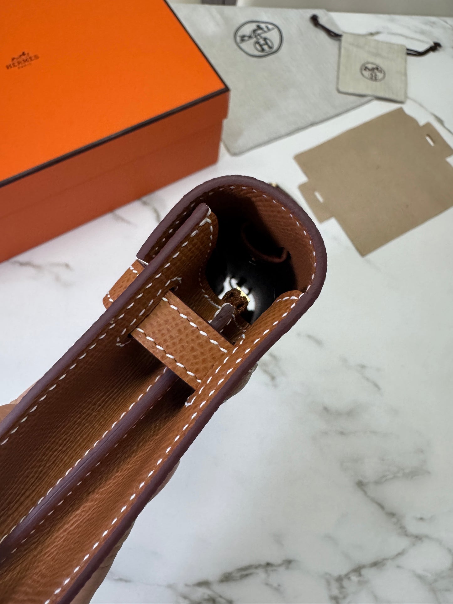 HERMES Kelly to-go 金棕色金扣 Epsom Gold GHW