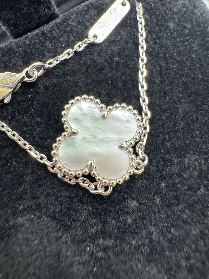 VCA Vintage Alhambra 白金色白貝母