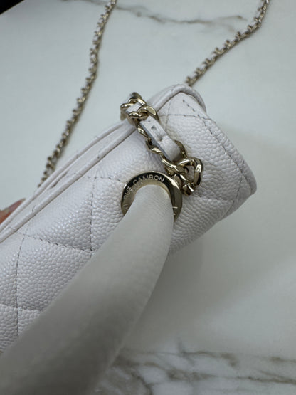 CHANEL Coco Handle Nano 白色