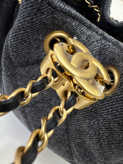 CHANEL Mini 25 Bag 黑牛仔26C