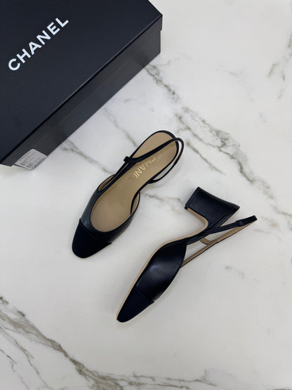 CHANEL Slingback 黑色羊皮