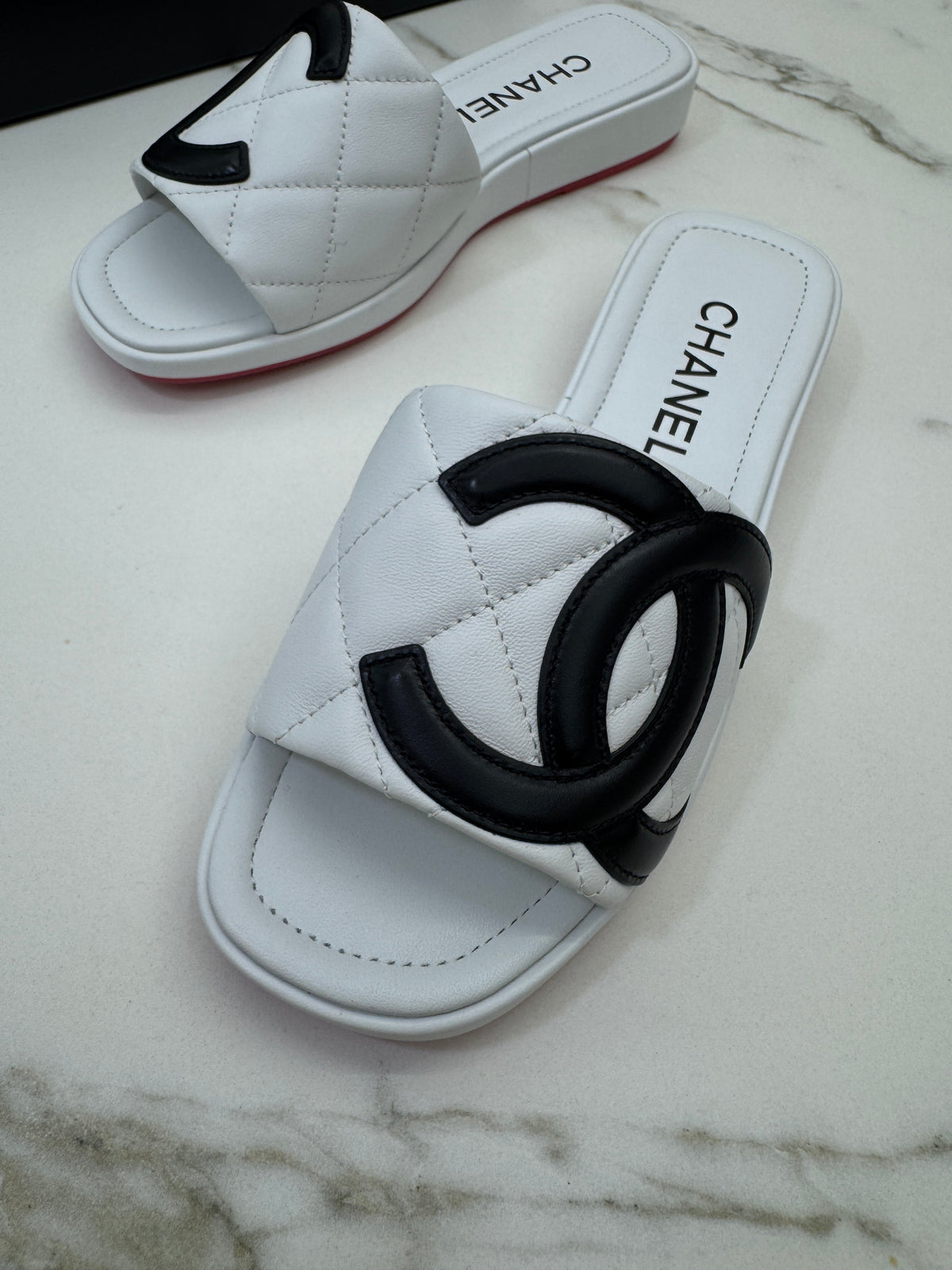 CHANEL 中古康鵬拖鞋