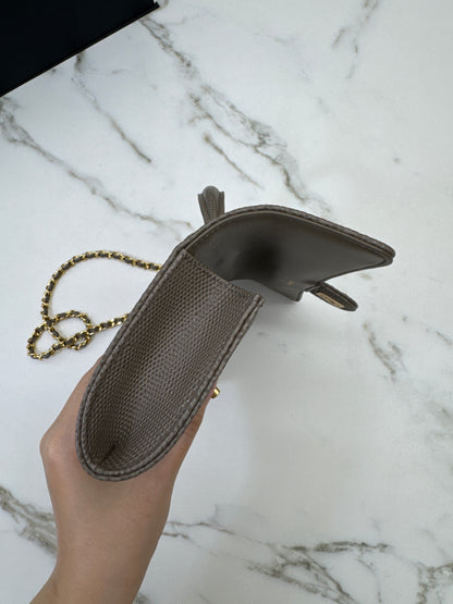 CHANEL 26A 蜥蜴壓紋 灰色Clutch