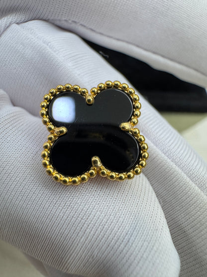 VCA Vintage Alhambra Earrings 黑玉髓