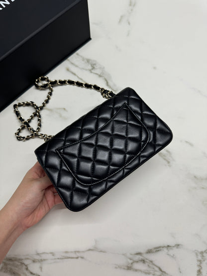 CHANEL CF20 羊皮 黑色淡金扣