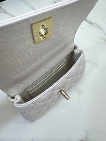 CHANEL Coco Handle Nano 白色