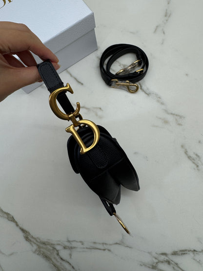 DIOR Saddle Small 黑色掌紋皮 Black Calfskin