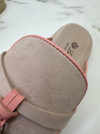 LORO PIANA Babouche Charms Walk Loafer Suede 粉沙色滚邊款