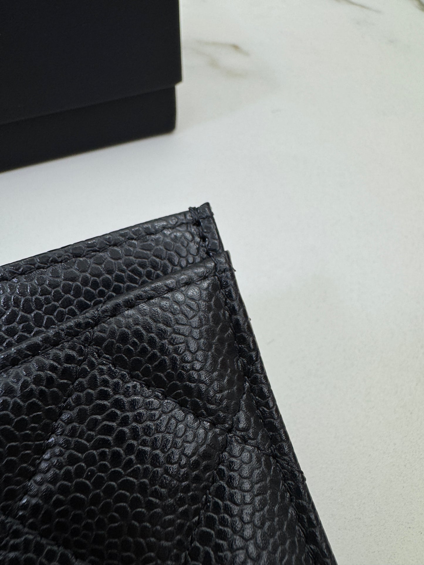CHANEL 黑銀牛 Cardholder