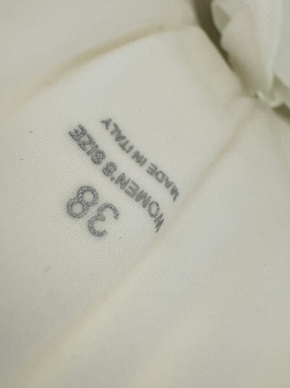 RV Vic Low Sneakers White