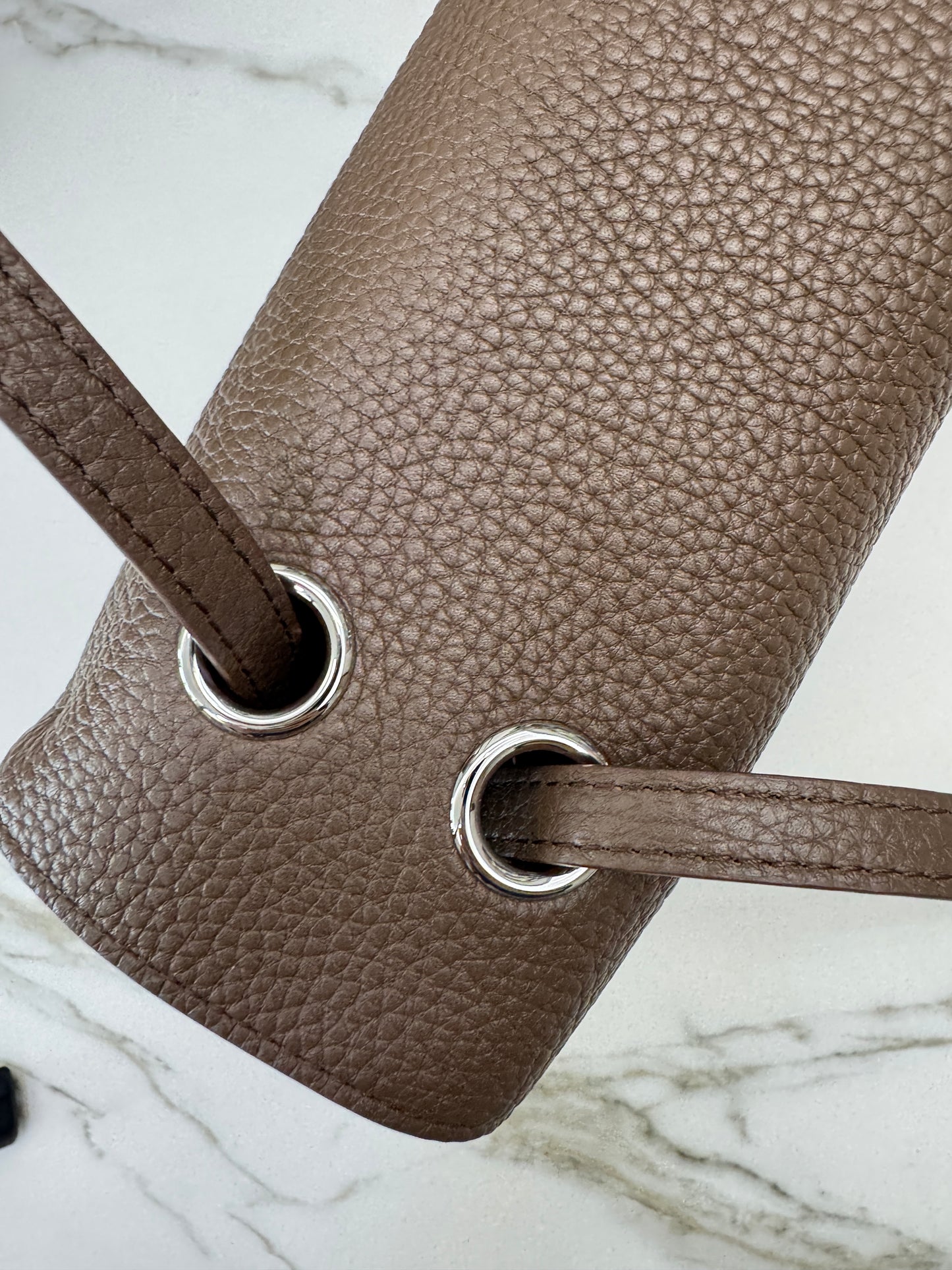 CHANEL Maxi Flap Small 32cm 大象灰/ 深卡其色 Dark Khaki