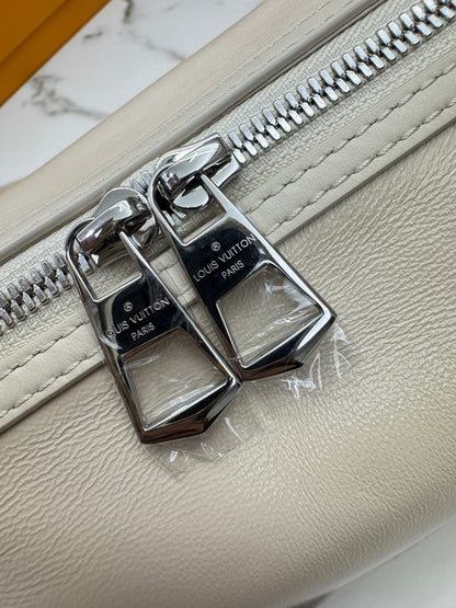 LV Speedy Cargo Vibe 白色油臘皮