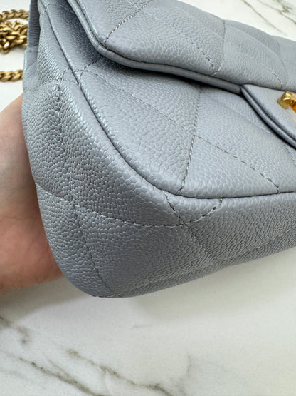 CHANEL 愛心金球 灰色 Mini Flap Bag 20cm