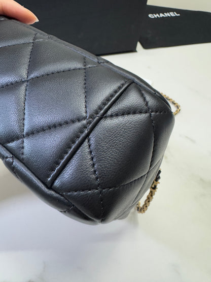 CHANEL 25C 19系列相機包