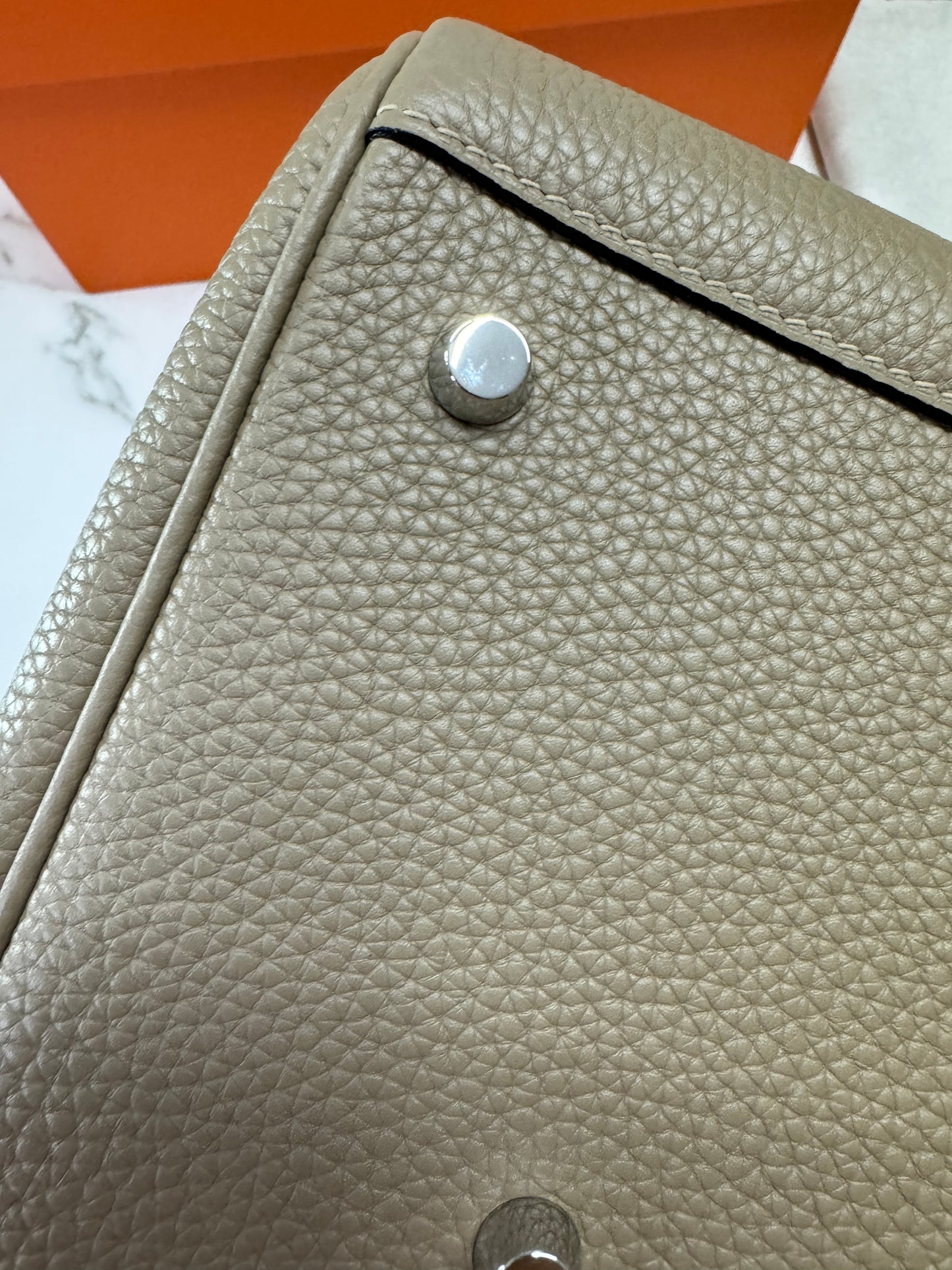 HERMES Lindy26 馬爾法米 銀扣 TC