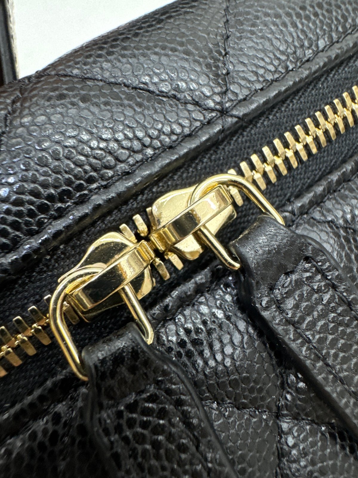 CHANEL LP盒子包 黑色牛皮 Vanity